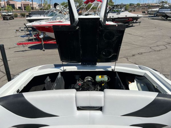 2014 Centurion Enzo FX44 - Image 26