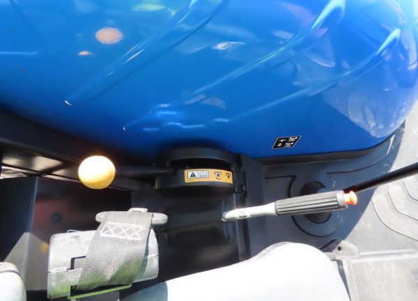 2013 New Holland TD5040 - Image 29