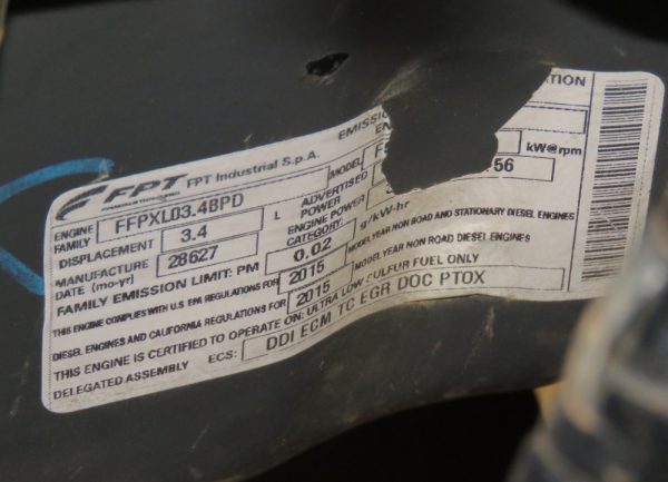 2016 Case 321F - Image 28