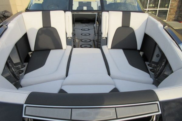 2020 MasterCraft X24 - Image 30