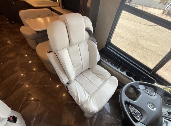 2018 Newmar New Aire 3341 - Image 33