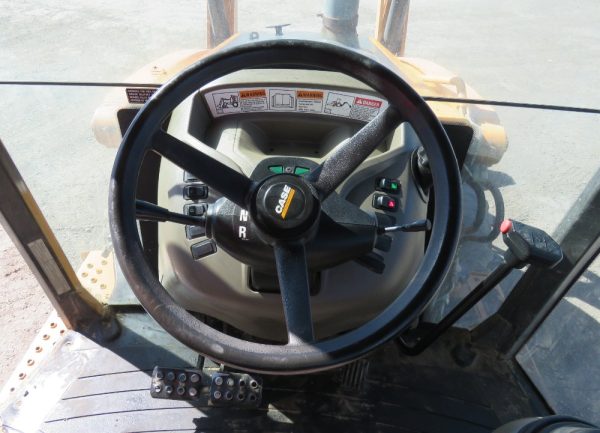 2014 Case 580SN - Image 25