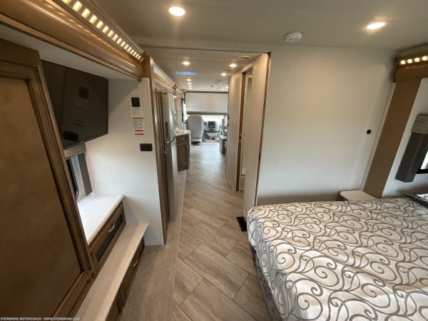 2022 Newmar Bay Star 3014 - Image 42