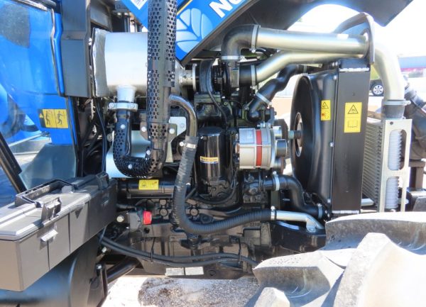 2013 New Holland TD5040 - Image 33