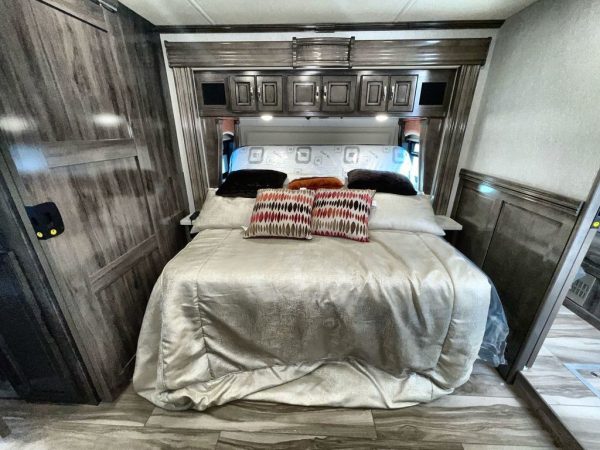 2022 Holiday Rambler Endeavor 38N - Image 37