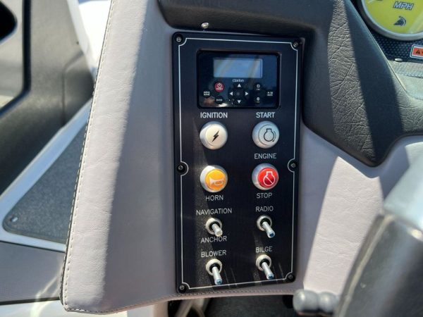 2014 Centurion Enzo FX44 - Image 31