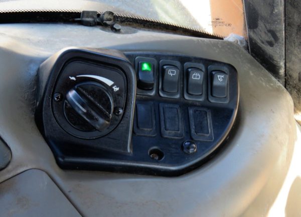 2014 Case 580SN - Image 28