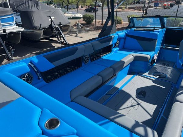 2021 Axis Wake Research A24 - Image 34