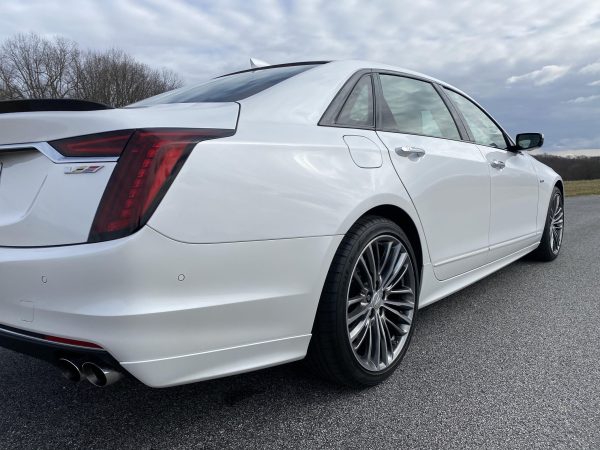 2020 Cadillac CT6-V - Image 36