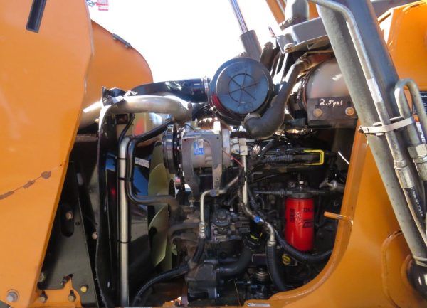 2014 Case 580SN - Image 30