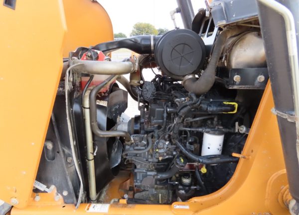 2015 Case 580N 4WD Backhoe - Image 37