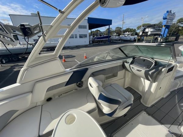 2021 Chaparral 23 Surf - Image 18