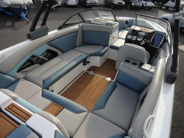 2020 Tige R23 - Image 3