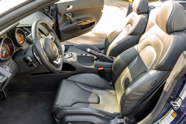 2014 Audi R8 V10 Spyder - Image 31