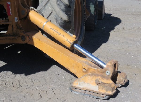 2014 Case 580SN - Image 33
