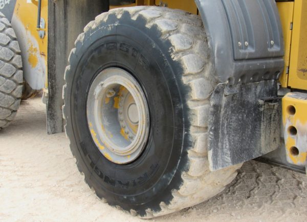 2014 John Deere 844K - Image 38