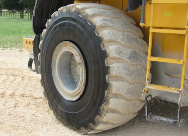 2014 John Deere 844K - Image 40