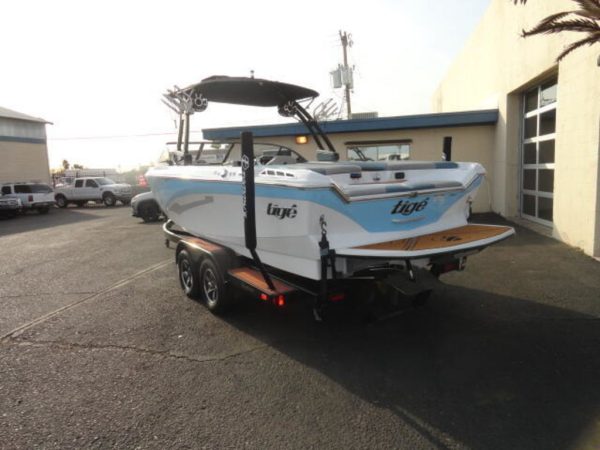 2020 Tige R23 - Image 6