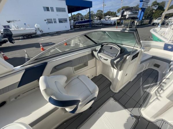2021 Chaparral 23 Surf - Image 22