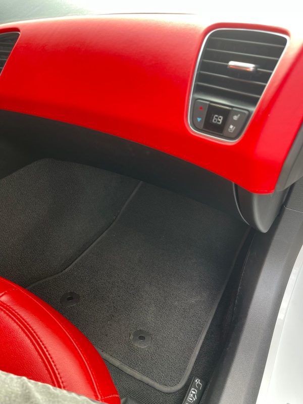 2017 Chevrolet Corvette Stingray - Image 31