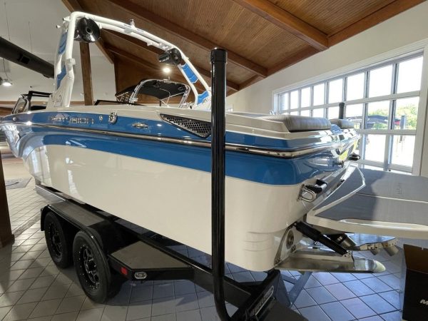 2021 Centurion Vi24 - Image 43