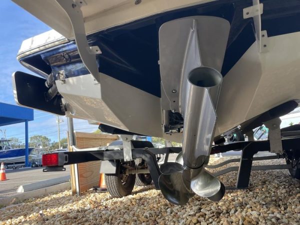 2021 Chaparral 23 Surf - Image 23