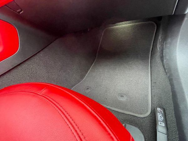2017 Chevrolet Corvette Stingray - Image 33