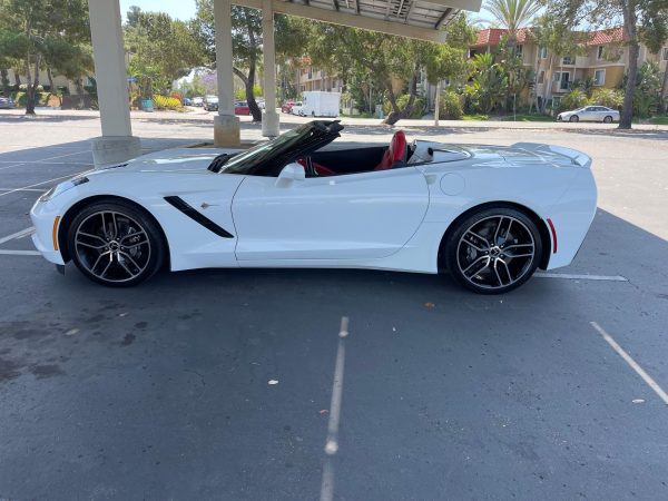 2017 Chevrolet Corvette Stingray - Image 35