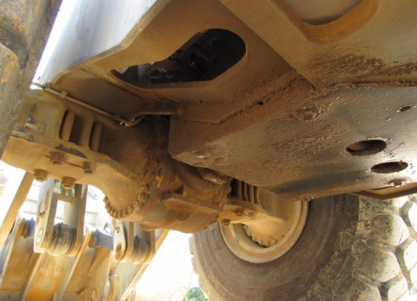2014 John Deere 844K - Image 3