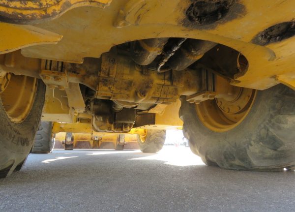 2015 John Deere 310L EP - Image 40