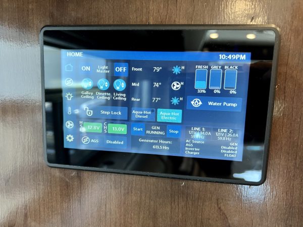 2020 Fleetwood Discovery LXE 40G - Image 7