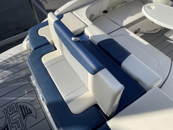2021 Chaparral 23 Surf - Image 28