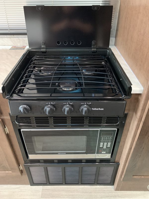 2020 Winnebago VITA 24P - Image 30