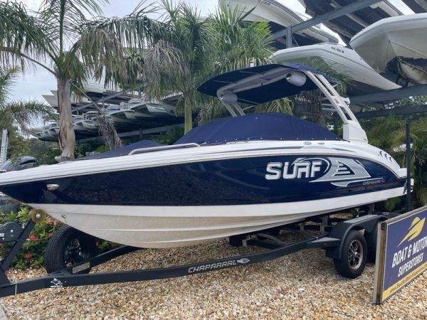 2021 Chaparral 23 Surf - Image 31