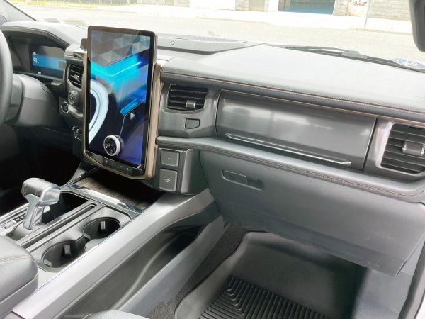 2022 Ford F-150 Lightning Lariat - Image 57