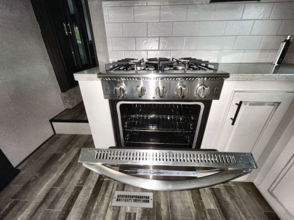 2021 Jayco Seismic 4113 - Image 36