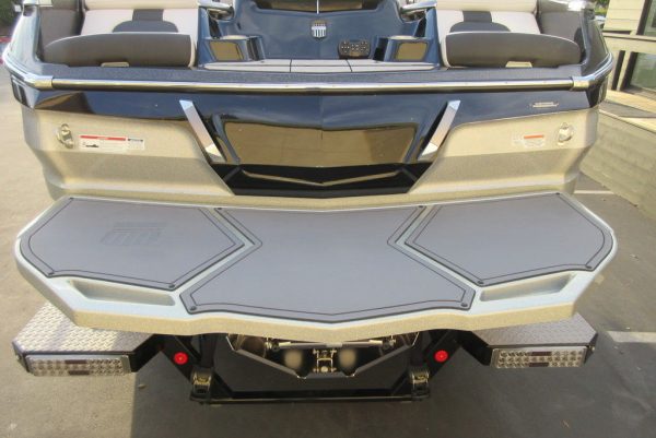 2020 MasterCraft X24 - Image 51