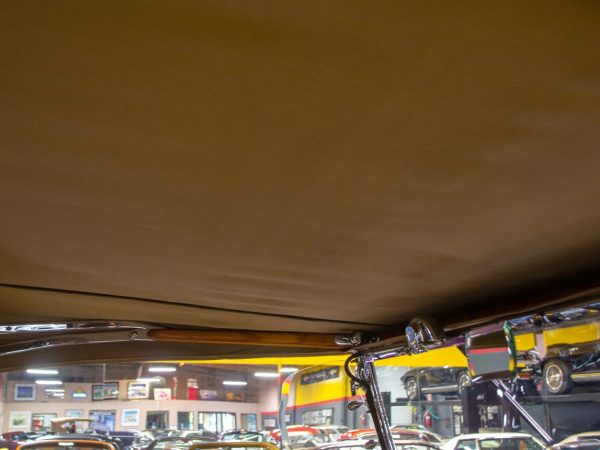 1931 Buick Series 90 Roadster - Image 9