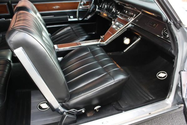 1965 Buick Riviera Gran Sport - Image 32