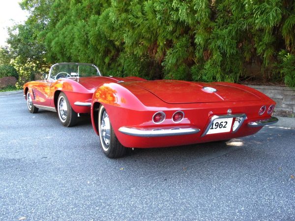 1962 Chevrolet Corvette Convertible - Image 25
