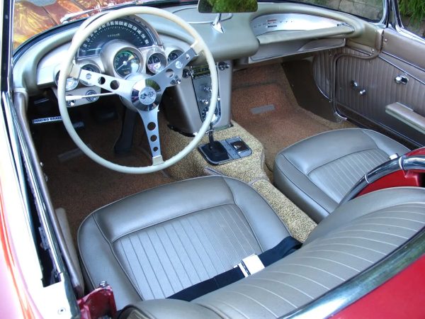 1962 Chevrolet Corvette Convertible - Image 27