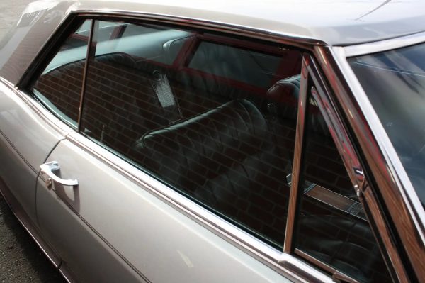 1965 Buick Riviera Gran Sport - Image 2