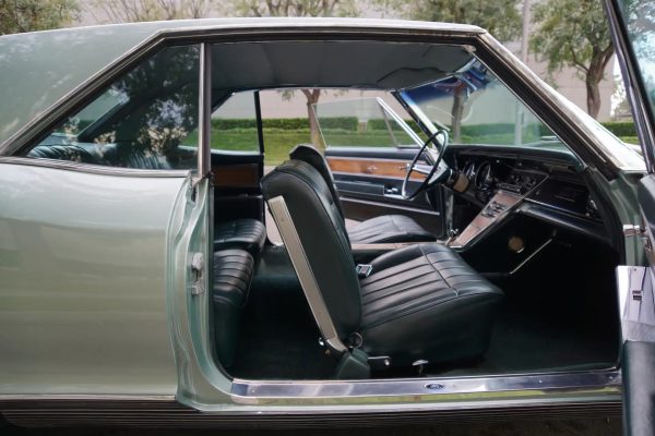1965 Buick Riviera Gran Sport - Image 26