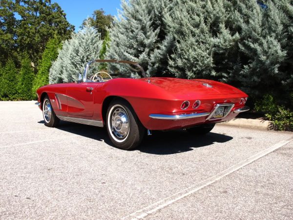 1962 Chevrolet Corvette Convertible - Image 7