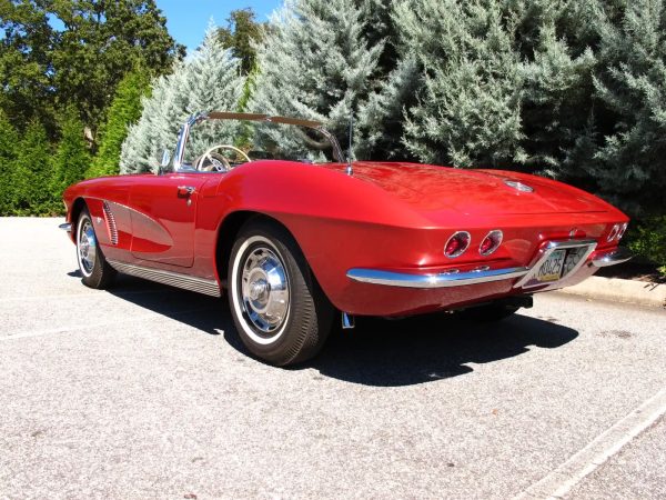 1962 Chevrolet Corvette Convertible - Image 8