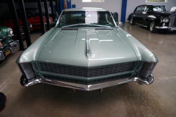 1965 Buick Riviera Gran Sport - Image 28