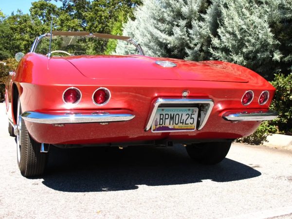 1962 Chevrolet Corvette Convertible - Image 10