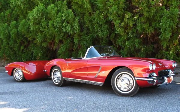 1962 Chevrolet Corvette Convertible - Image 17
