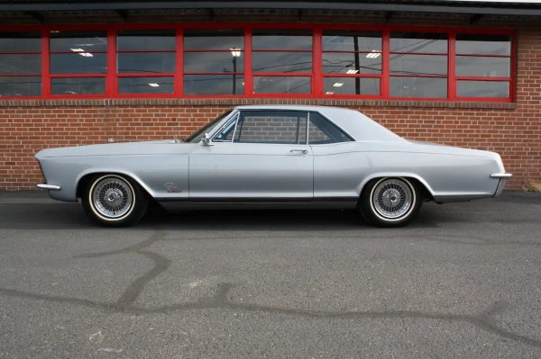 1965 Buick Riviera Gran Sport - Image 17