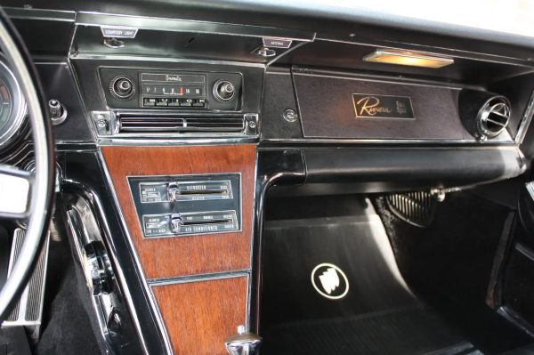 1965 Buick Riviera Gran Sport - Image 18